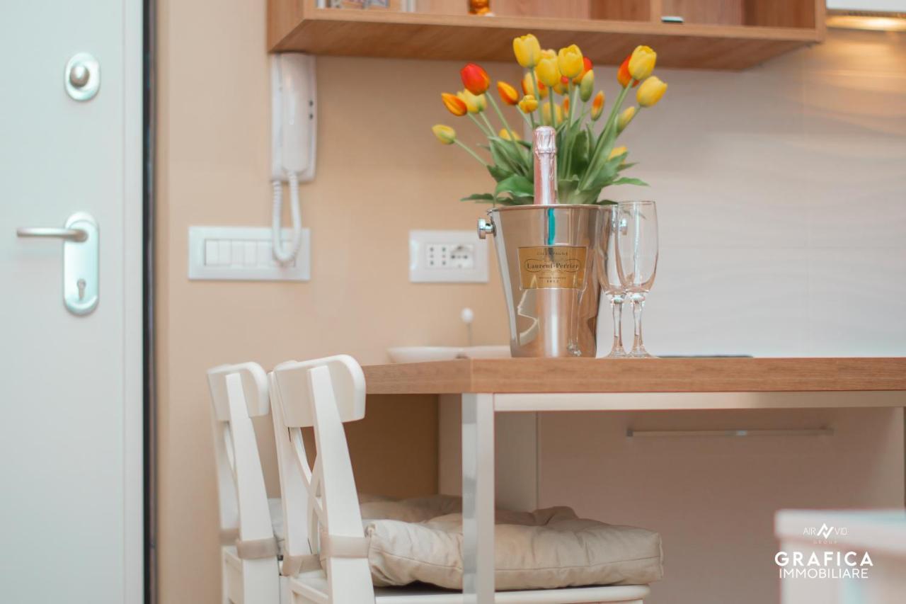 Ameli Home Luxury Apartment Taranto Eksteriør bilde